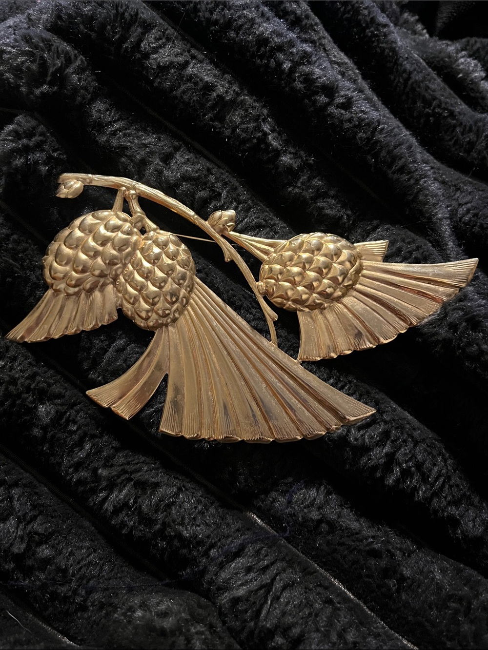 Gold-Tone Marla Buck brooch